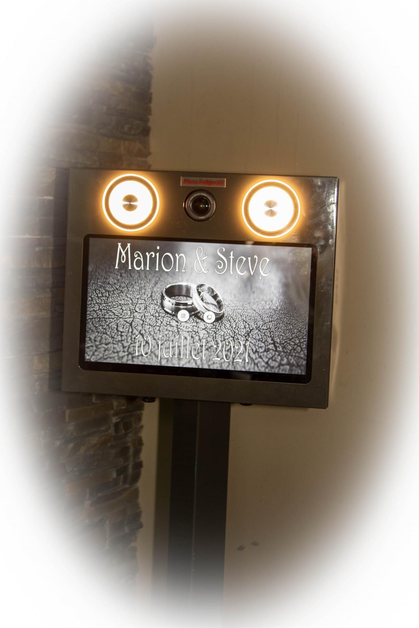 Borne a selfie Metal premium acier brosse location Moselle